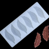 Силиконовый мат для шоколада и леденцов Листья, 8 ячеек