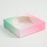 Коробка для печенья и пряников 115*115*30 мм розово-зеленая с окном