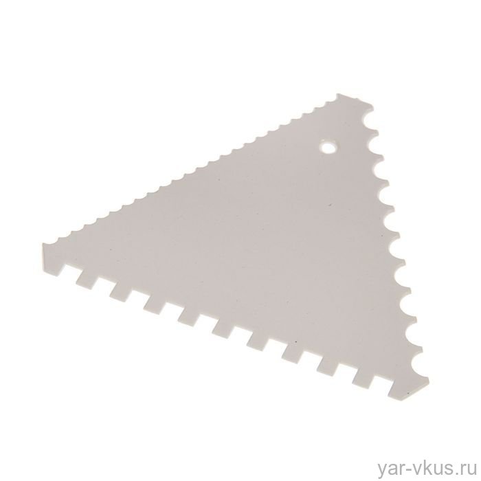 Кондитерский скребок фигурный треугольный 11 см